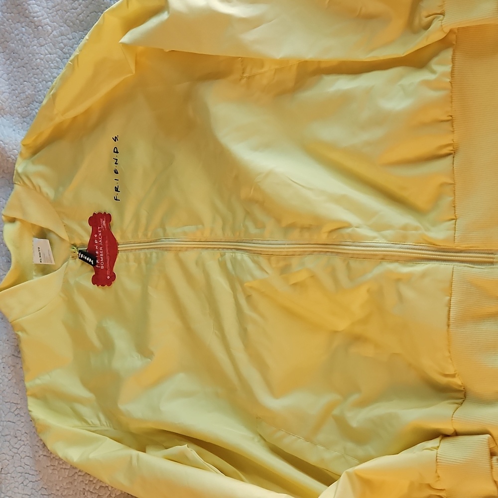 Friends Jacket - Picture 2 of 4